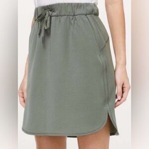 Lululemon On the Fly Skirt